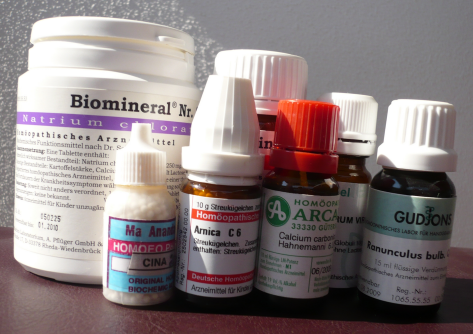 Homeopatika är ett exempel på en alternativmedicin.